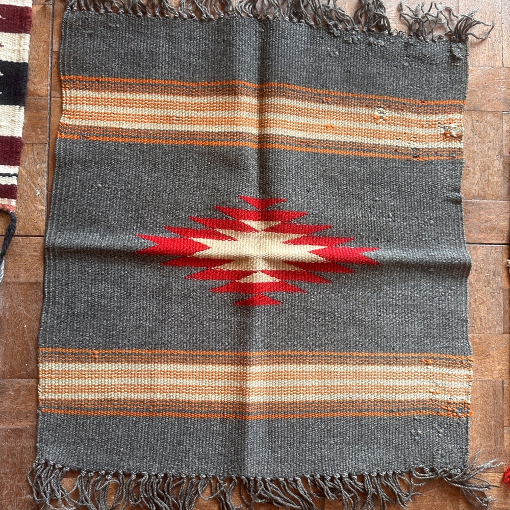 Handwoven Southwestern Rug with Red and Cream Diamond Motif